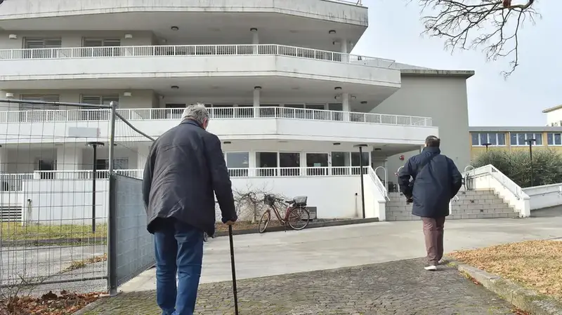 Casa di Riposo di Cividale: Consuntivo in Rosso a causa di Ritardi e Costi Elevati