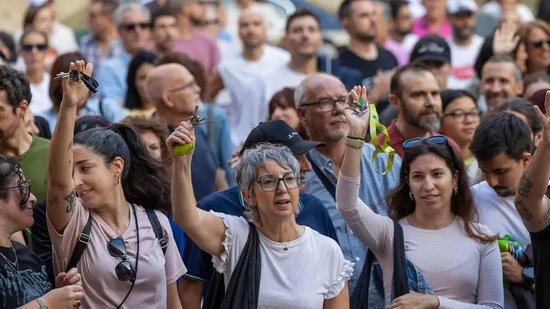 Emergenza Casa in Europa: Cresce il Numero di Persone in Crisi Abitativa