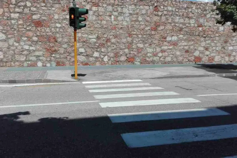 Nuovo Codice della Strada: Regole più Severe per Pedoni e Automobilisti