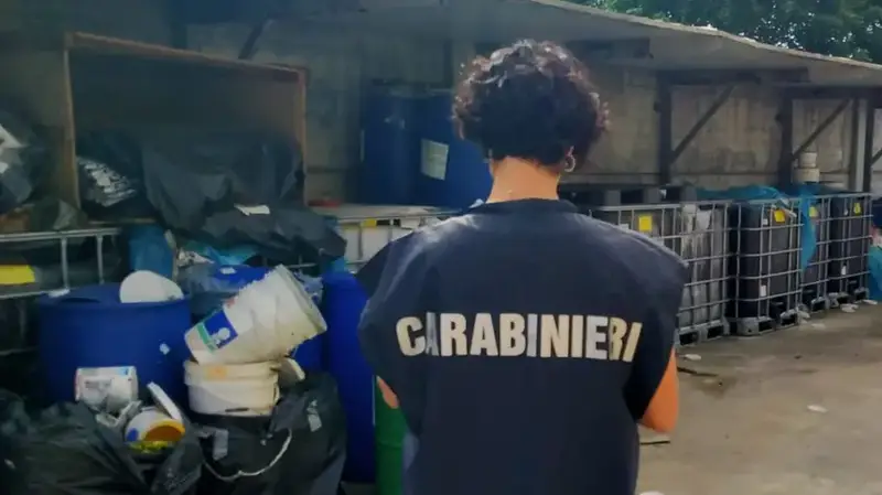 Sequestro di 170 metri cubi di rifiuti pericolosi in ex industria friulana