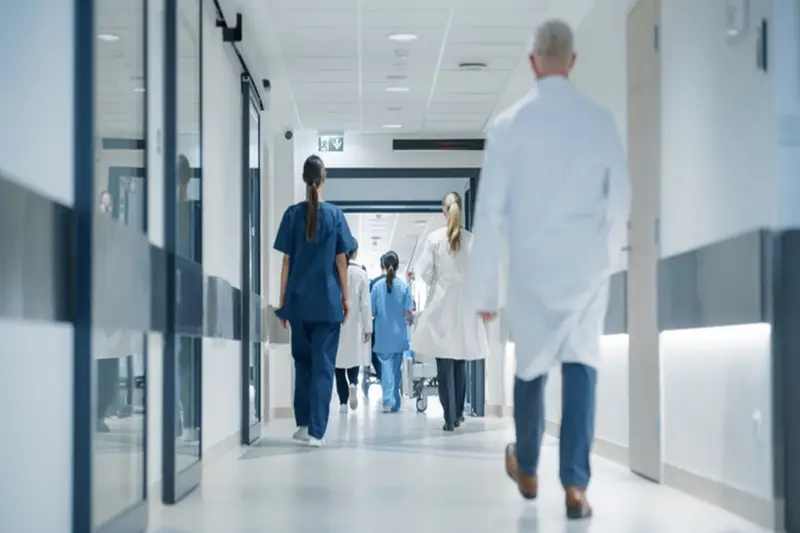 Sanità: Allarme Gimbe, il Fondo Nazionale Infrangersi a Causa di Tagli Invisibili