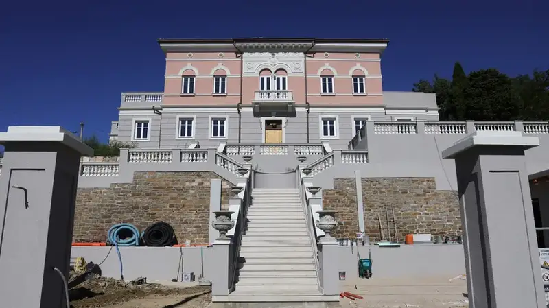 Villa Banelli a Servola: Rinasce la Dimora dell'Ottocento con Restauro Conservativo